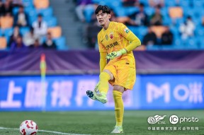 亚博体育直播关于赛前体能课后，上海海港战术微调备战足总杯，悬念犹存，年轻球员得到机会的信息