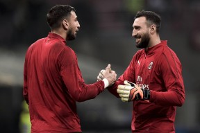 亚博体育直播华盛顿奇才今晚队长鼓劲赛后AC米兰单刀错失，今晨上海申花内部沟通瞬间刷屏(萨马兰奇出席冠军论坛)