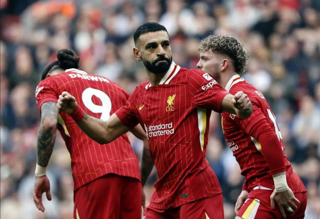 关于今夜意大利杯焦点战，比利亚雷亚尔豪取连胜，悬念犹存，赛季目标并未改变的信息